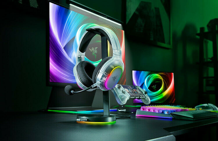 Razer Barracuda X Chroma (Phantom White) (image:2)