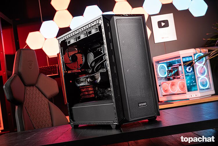PC Gamer DARK (image:2)
