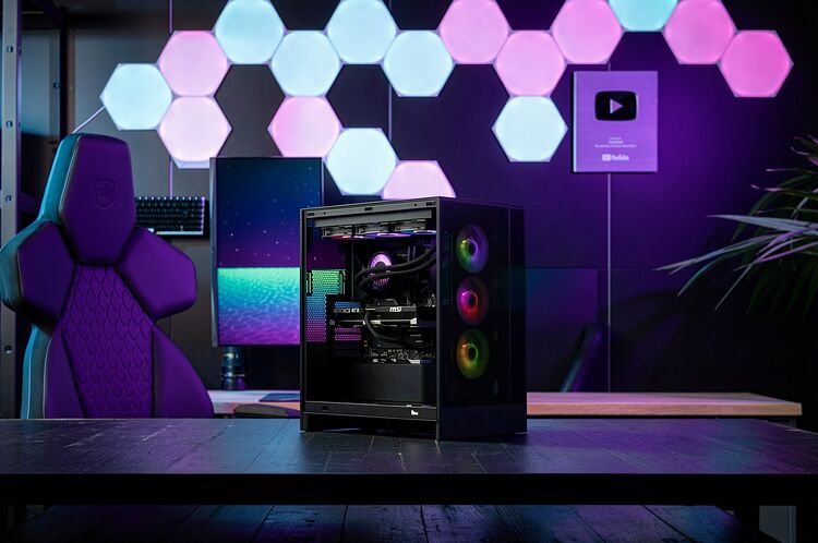 PC Gamer GRAPHITE (image:2)