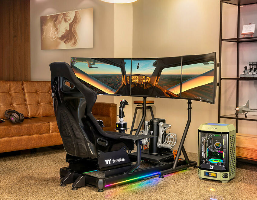 Thermaltake GF500 Flight Simulator Cockpit - Noir (image:2)