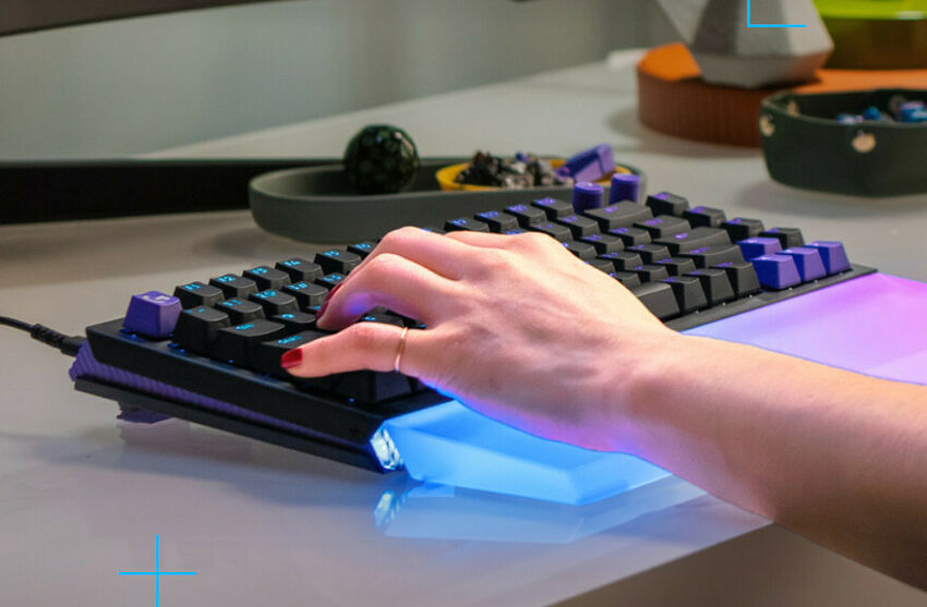 Logitech G512 X Palm Rest 98 (image:2)