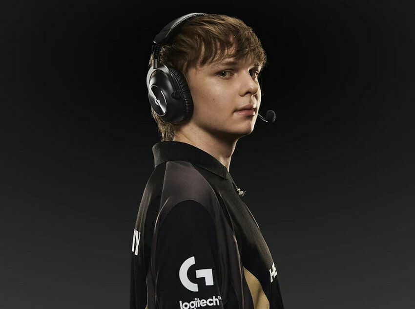 Logitech G PRO X 2 Lightspeed + Repose casque (image:2)