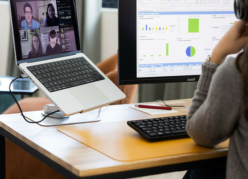 INOVU - Support rotatif pour Pc portable (image:2)
