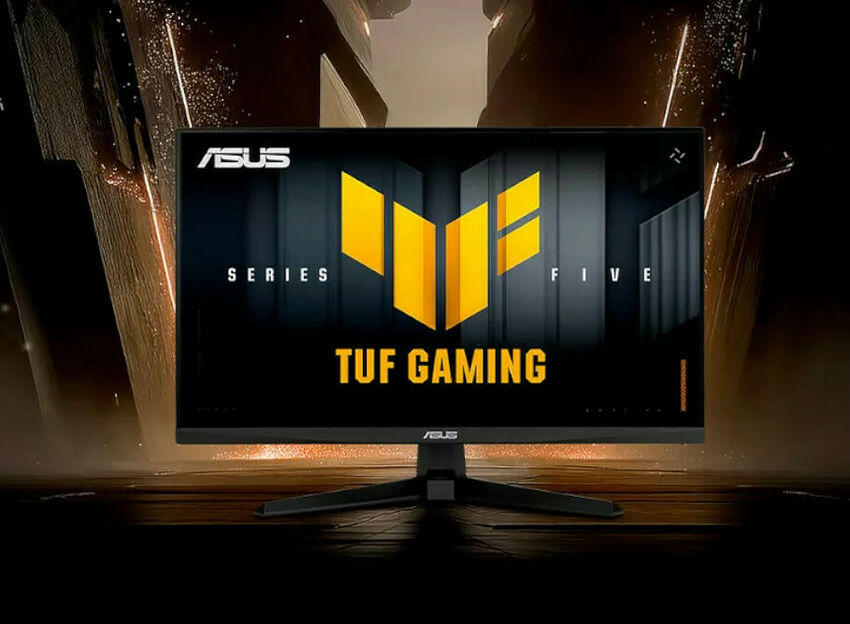 Écran de PC gamer ASUS avec l'affichage du logo TUF Gaming sur un fond noir et doré.